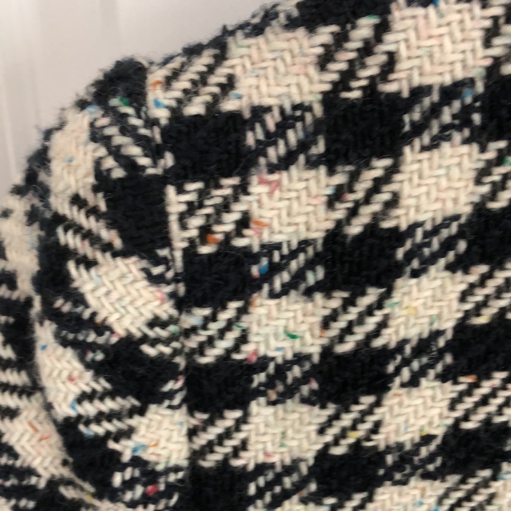 Talbots Exceptional Quality Jacket And Above Knee… - image 8